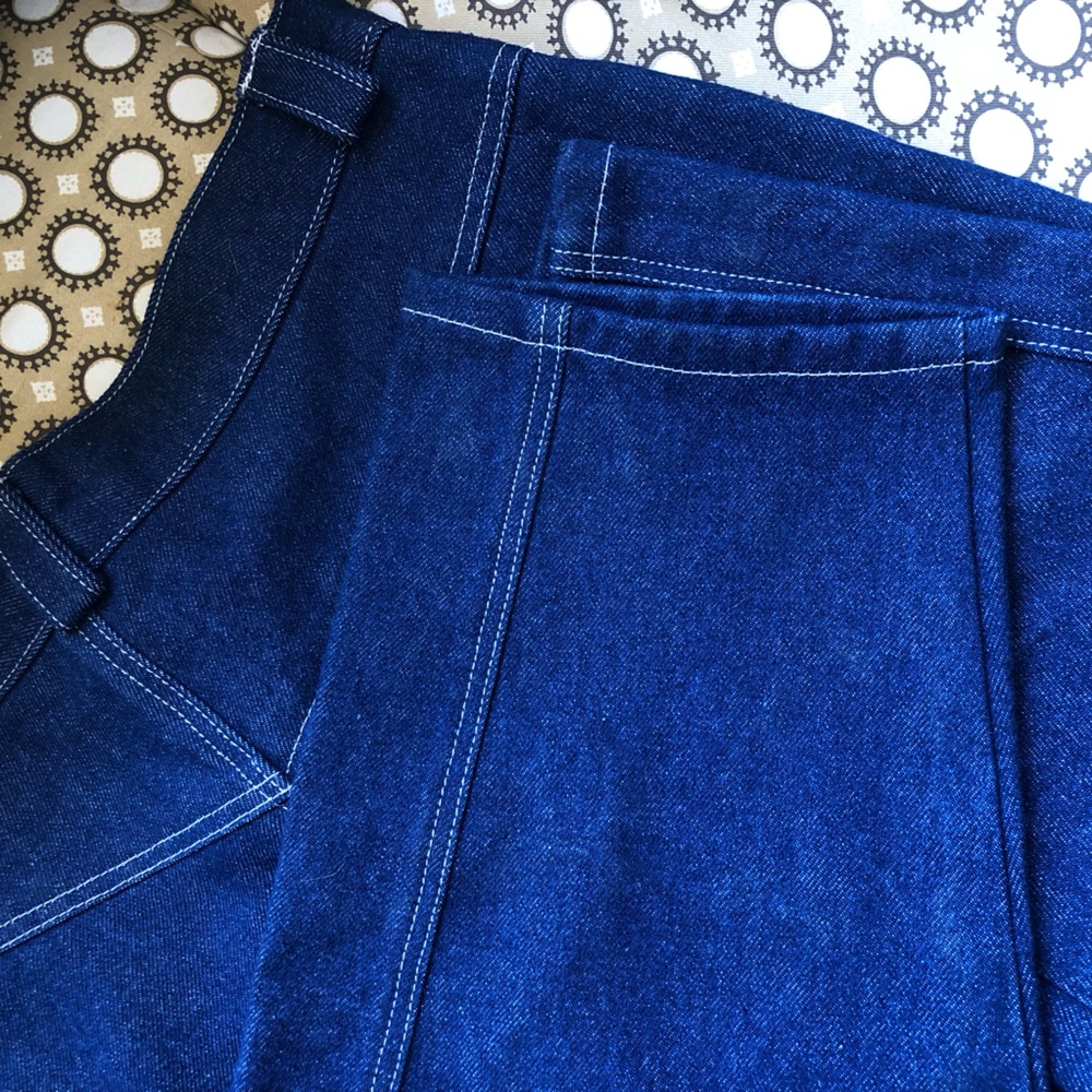 Artisan made Barrel Leg Jeans - Picture 8 of 10